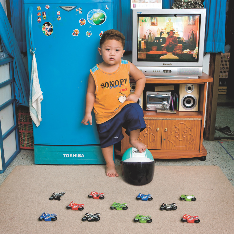 Watcharapon Chookaew, 3 anni e mezzo - Bangkok
Watcharapon was born almost 4 years ago in Bangkok. He loves to play with his helmet and his little mot...