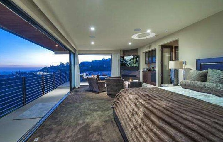 Reggie Bush has listed his Hollywood Hills home, which includes a penthouse master suite.