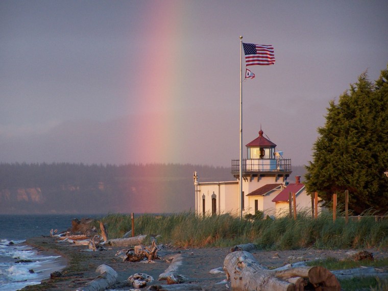 Point No Point lighthouse