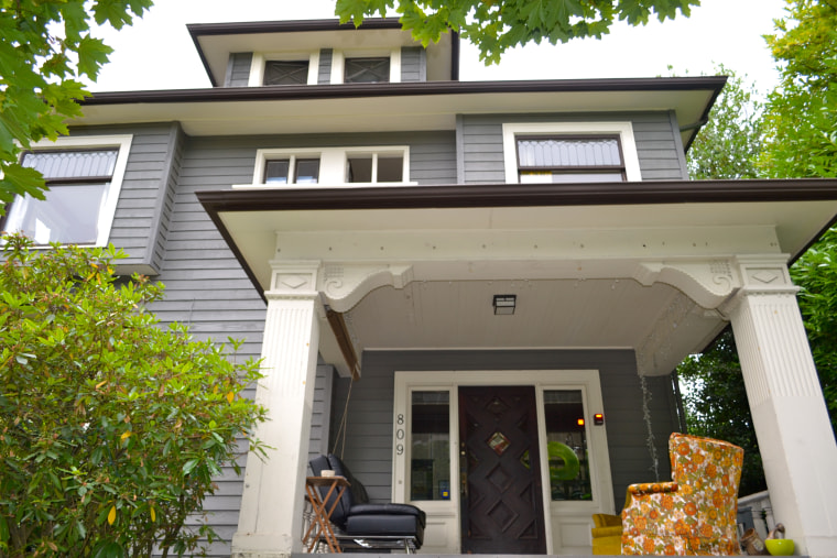 This house on Seattle’s Capitol Hill is shared by 10 young professionals.