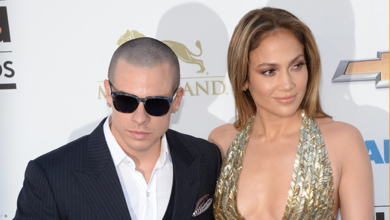 Casper Smart and Jennifer Lopez.