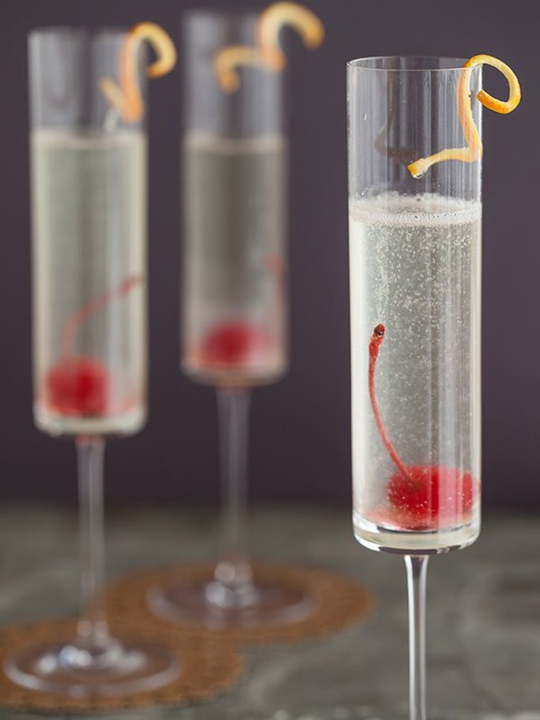 Bubbly French 75 Cocktail