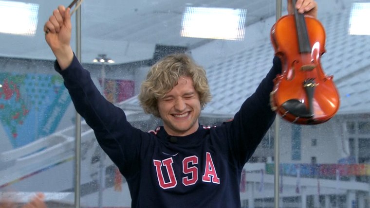 Charlie White plays the violin on TODAY