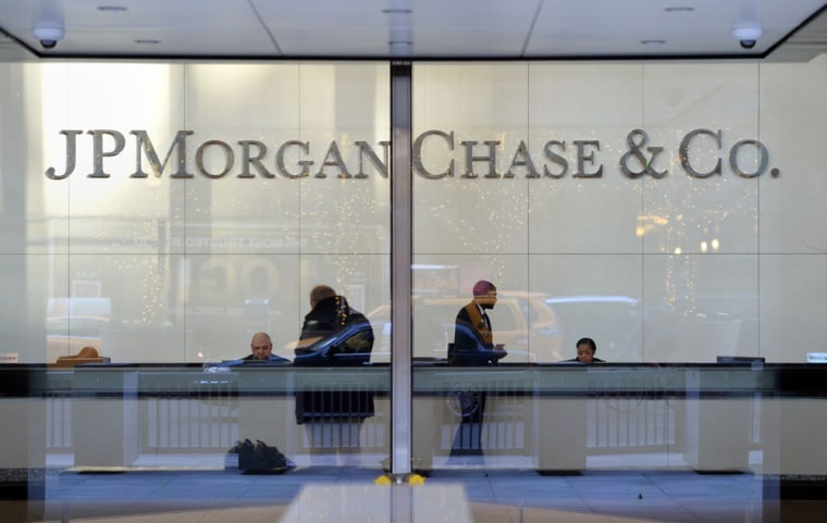 The headquarters of JP Morgan Chase on Park Avenue December 12, 2013 in New York. JP Morgan Chase and federal authorities are close to a USD $2 billio...