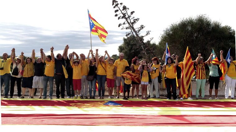 1.6 million Catalans form human chain in Spain, Nation and World