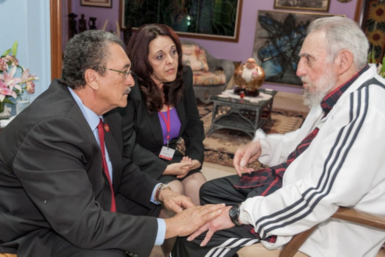 Santa Lucia's President Kenny Anthony visit former Cuban leader Fidel Castro on Tuesday.