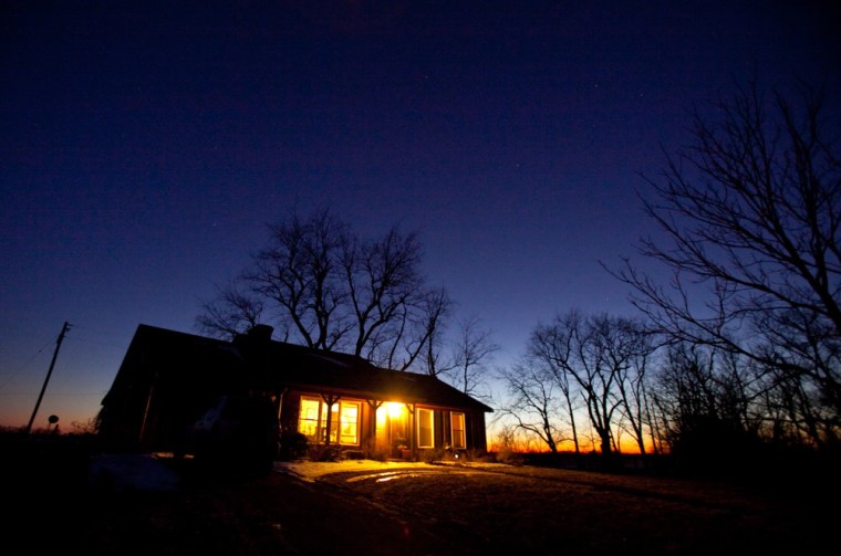 Image: The sun drops along with the temperature at Susie Quick's home in Midway, Ky.