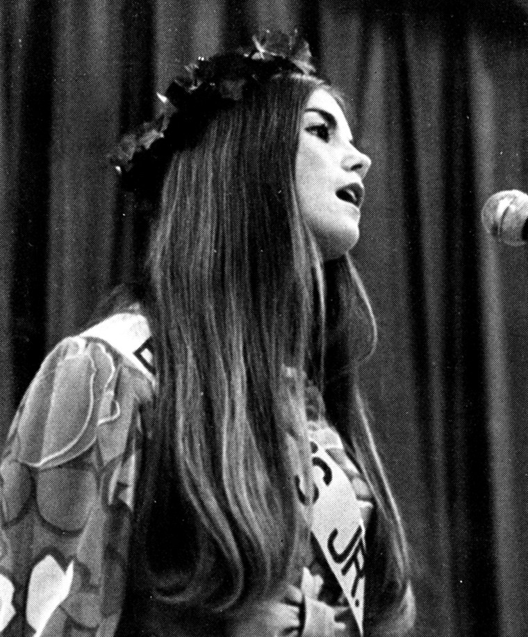 Kathie Lee Gifford (Epstein) Senior Year 1971
Bowie High School, Bowie, MD
Shown at the Junior Miss Pageant in 1970
Credit: Seth Poppel/Yearbook Libra...