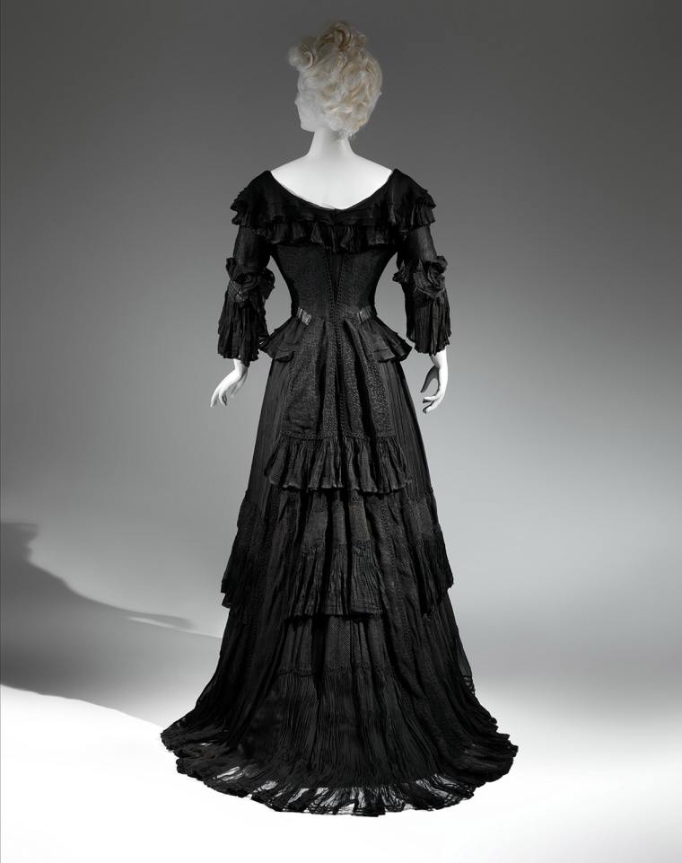 Mourning Dress, 1902-1904
Black silk crape, black chiffon, black taffeta
The Metropolitan Museum of Art, Gift of The New York Historical Society, 1979...