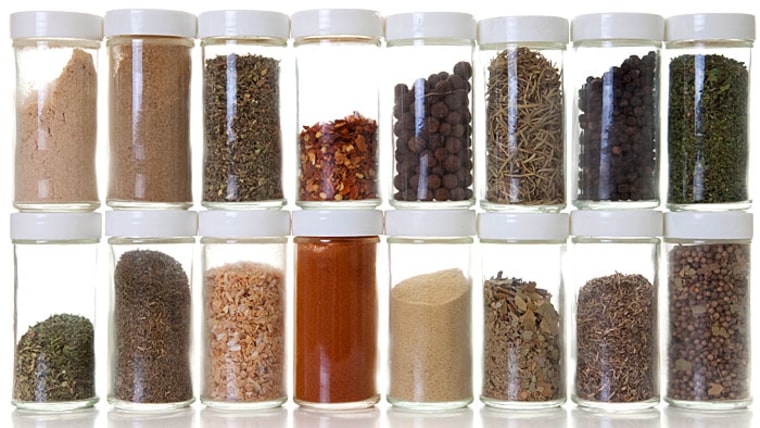 DIY beauty recipes: spices and herbs