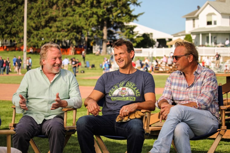 Timothy Busfield, Dwier Brown and Kevin Costner catching up