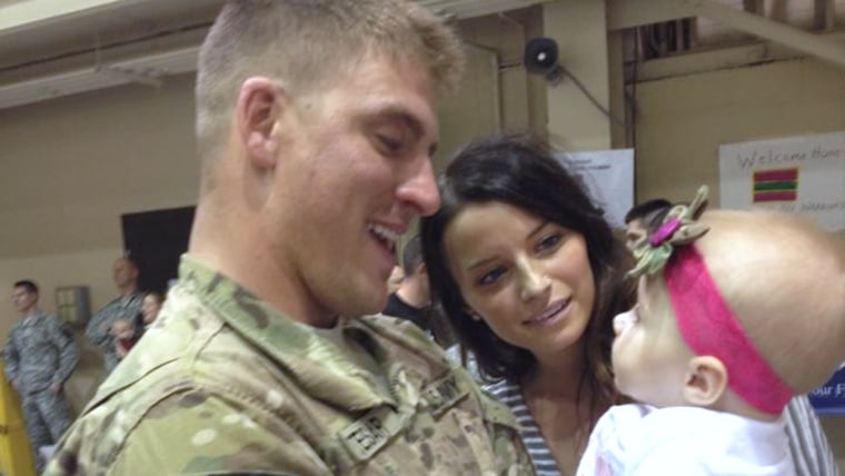 Baby Harper welcomes home soldier dad from deployment