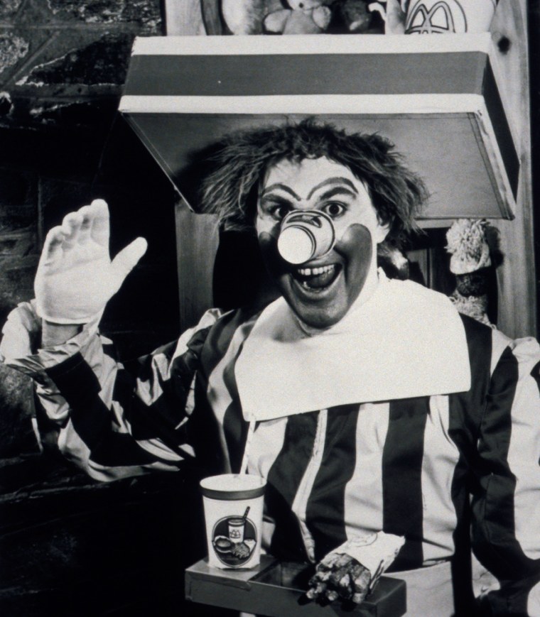 Black & white photo of Willard Scott as the first Ronald McDonald.