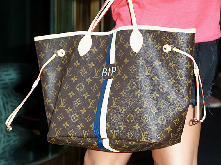 Louis Vuitton Prices for Bags Perfumes to Increase in 2022