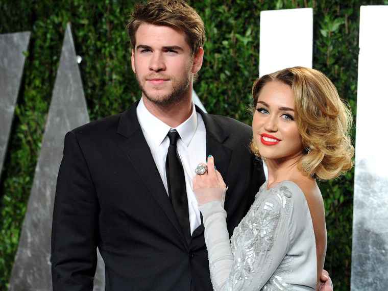 Miley Cyrus, Liam Hemsworth, 2012 Oscars