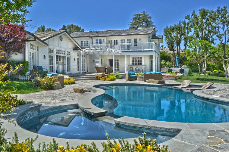 Selena Gomez's six-bedroom, eight-bath gated home sits on a full acre in the San Fernando Valley.