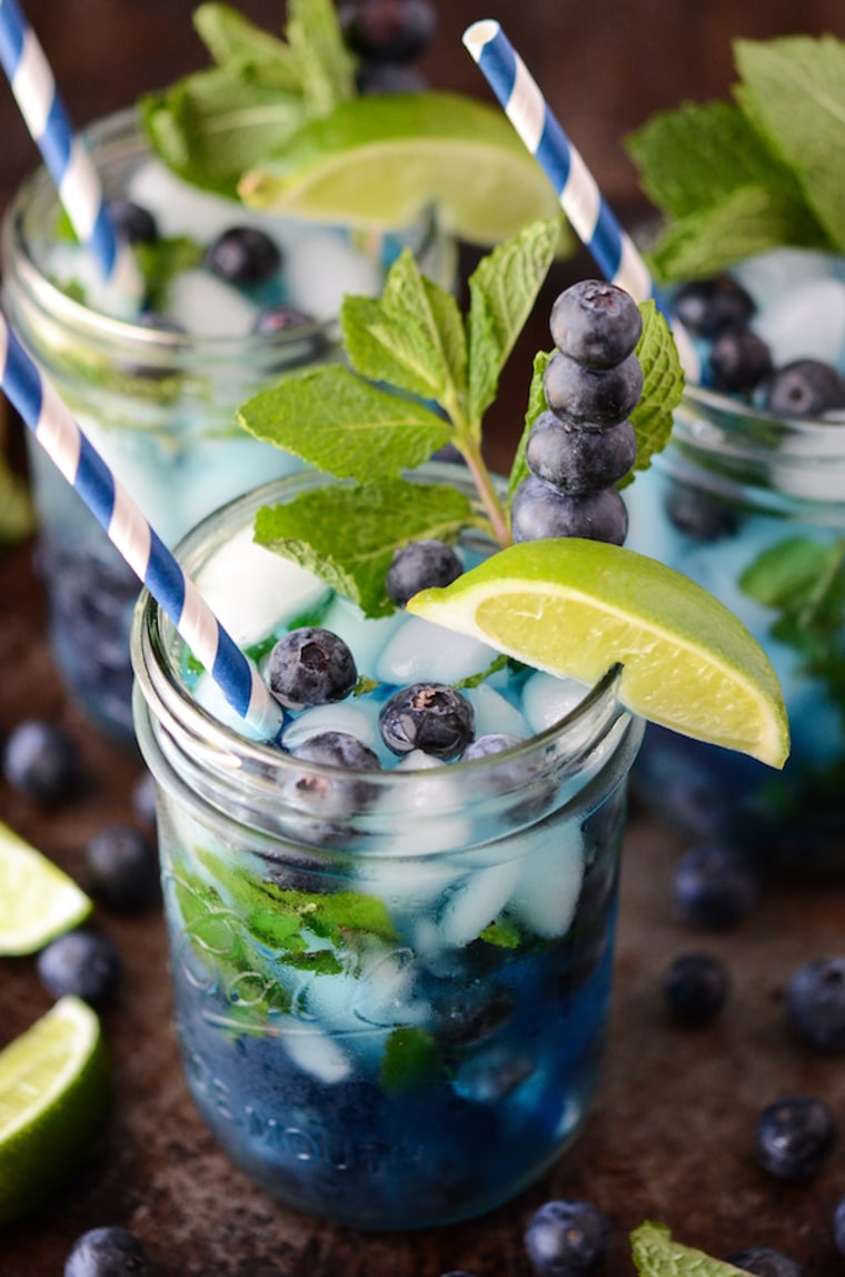 Blueberry mojito