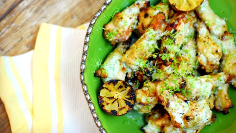 Grilled chicken wings with wasabi and lime