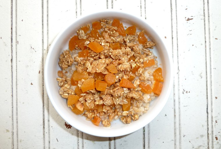Oatmeal with Apricot and Granola recipe