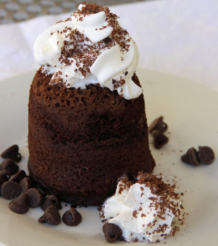 Healthy chocolate mug cake from happybeinghealthy.com