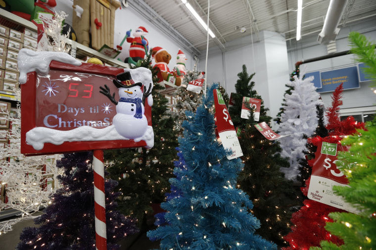 With a string of retailers pushing their sales ever earlier on Thanksgiving Day, Wal-Mart is shifting gears this year by extending its Black Friday di...