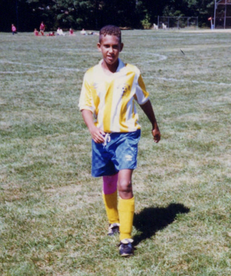 Tim Howard endured cruel taunts of others while growing up with Tourette syndrome and used it as an opportunity to educate people about the condition.