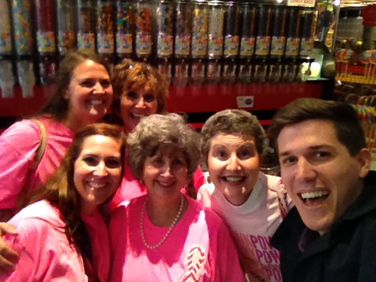 Here I am with Cristy (front right) and her family during TODAY’s #PinkPower event!
