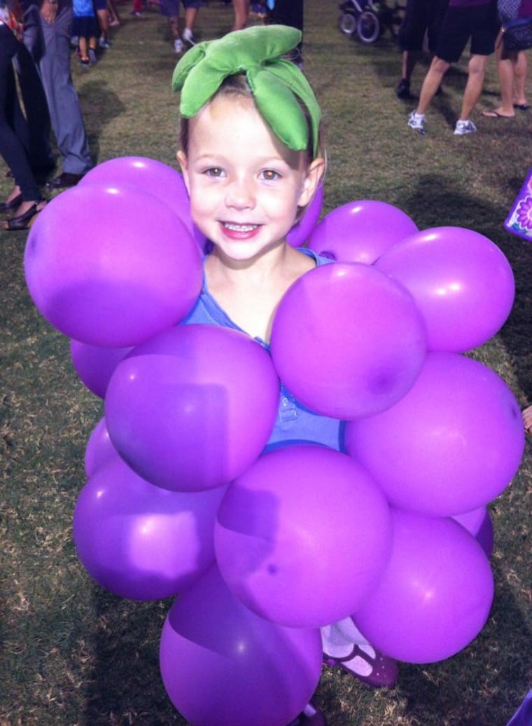 Stephanie Giambruno's daughter had a \"bunch\" of fun with this grape costume.