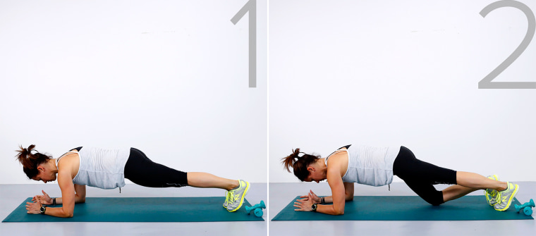 Image: Jenna Wolfe demos the plank knee dip exercise