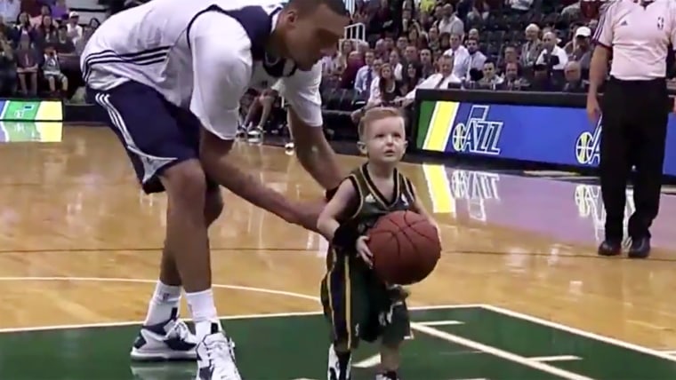 JP even threw down a dunk with a little help from a Utah Jazz teammate.