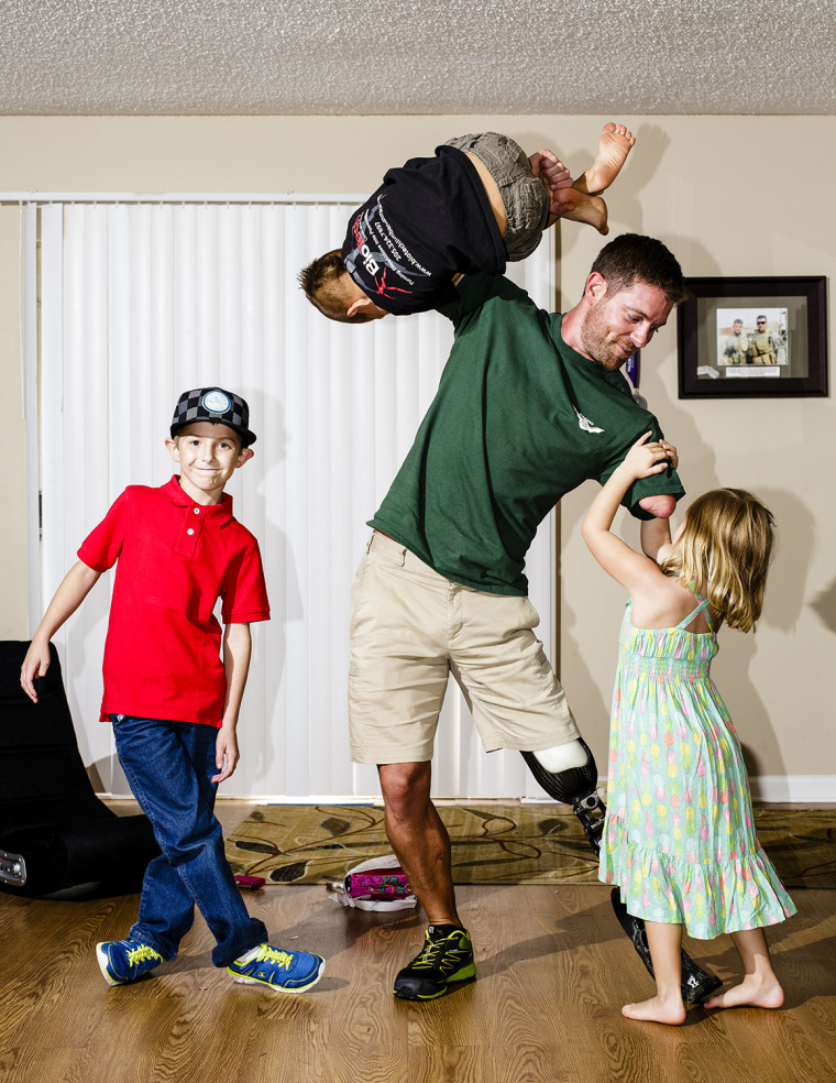 A father of three from Alabaster, Alabama, Noah Galloway has become a regular participant in endurance races and CrossFit events while also starting a charity to help prevent childhood obesity in Alabama.