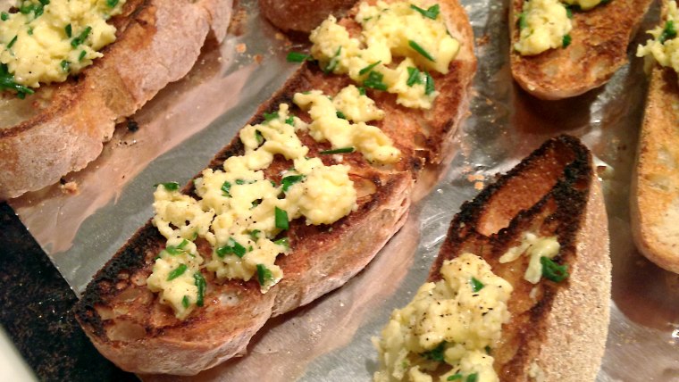 Mark Bittman's 15-minute egg bruschetta.