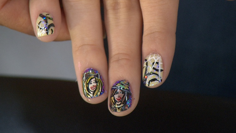 fall-themed nails