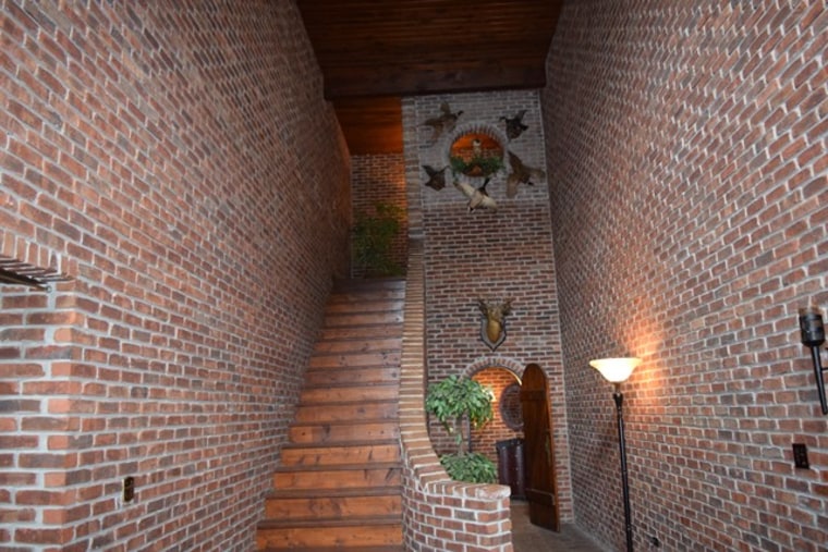 Buy this single-family castle in Tennessee for less than $350,000
