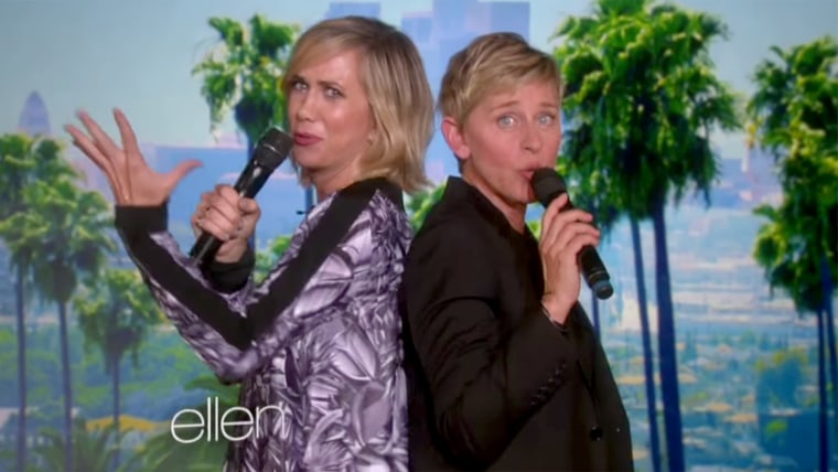 Image: Kristen Wiig and Ellen DeGeneres
