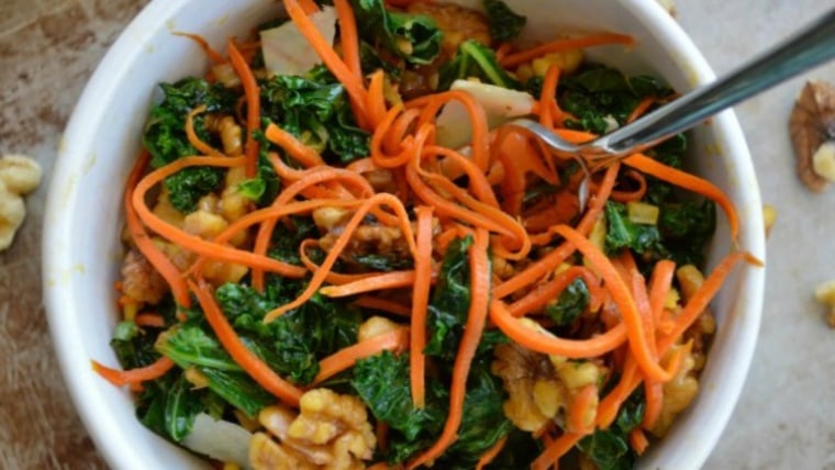 10-minute ginger kale stir-fry