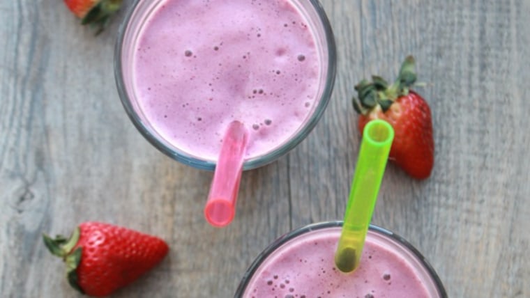 mixed berry smoothie