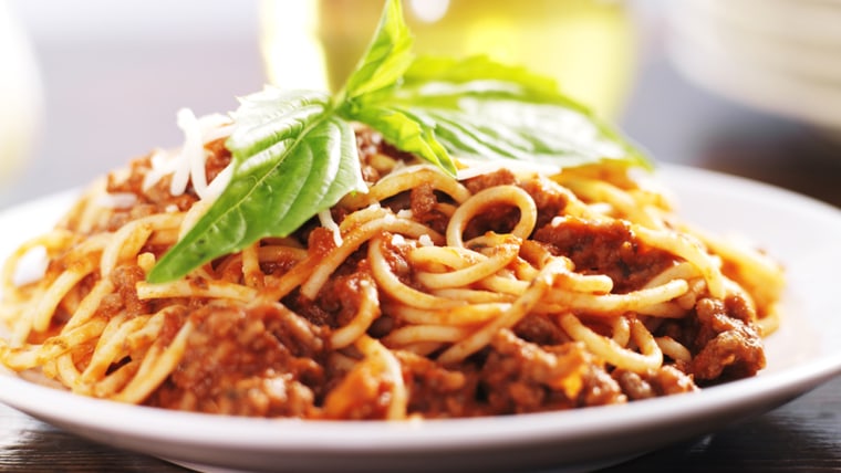 spaghetti dinner with meat sauce and basil; Shutterstock ID 163299311; PO: TODAY.com
