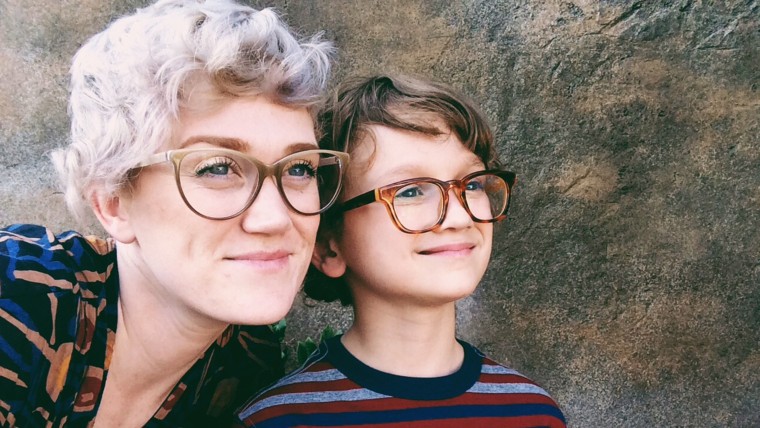 Mother-son duo's Vines show the funny side of single parenthood
