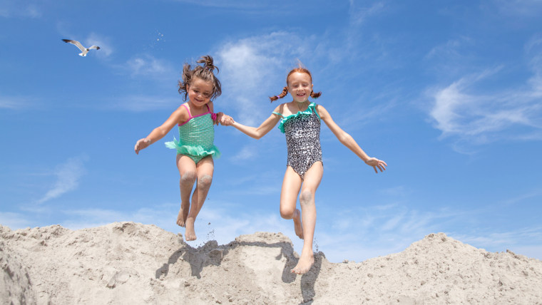 Natalie and Hannah, sisters on a mission