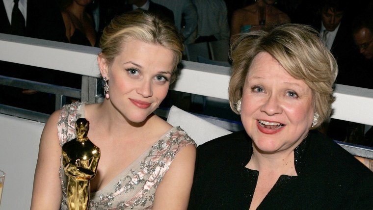 HOLLYWOOD - MARCH 5:  Actress Reese Witherspoon and mother Betty attend the Governor's Ball after the 78th Annual Academy Awards at The Highlands on M...