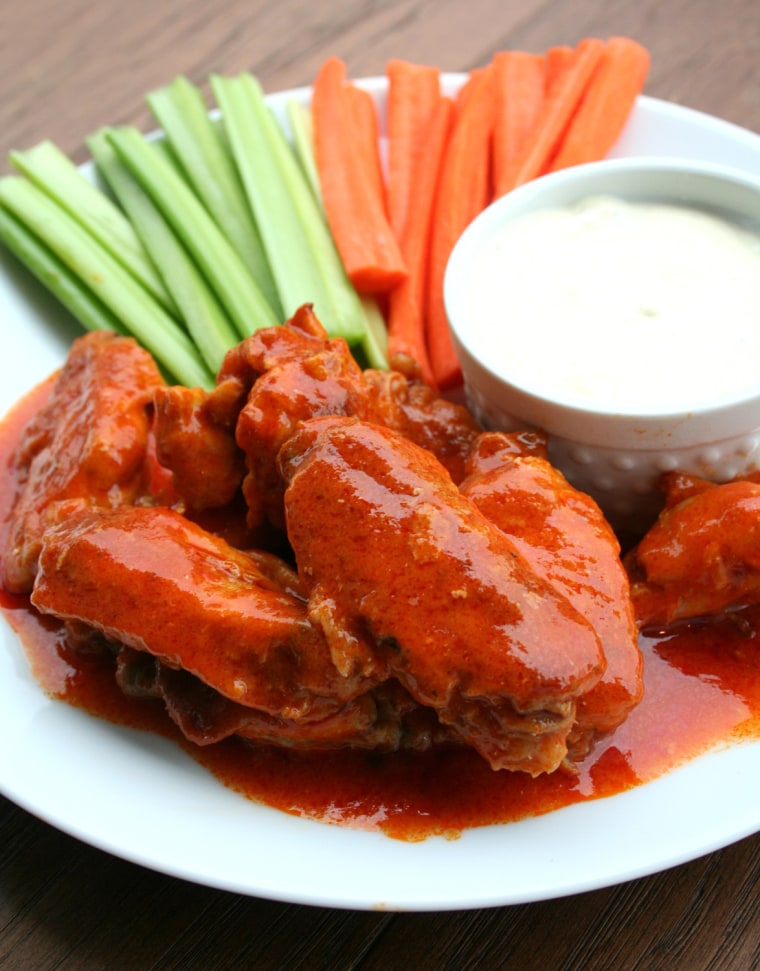 Slow-cooker Buffalo wings