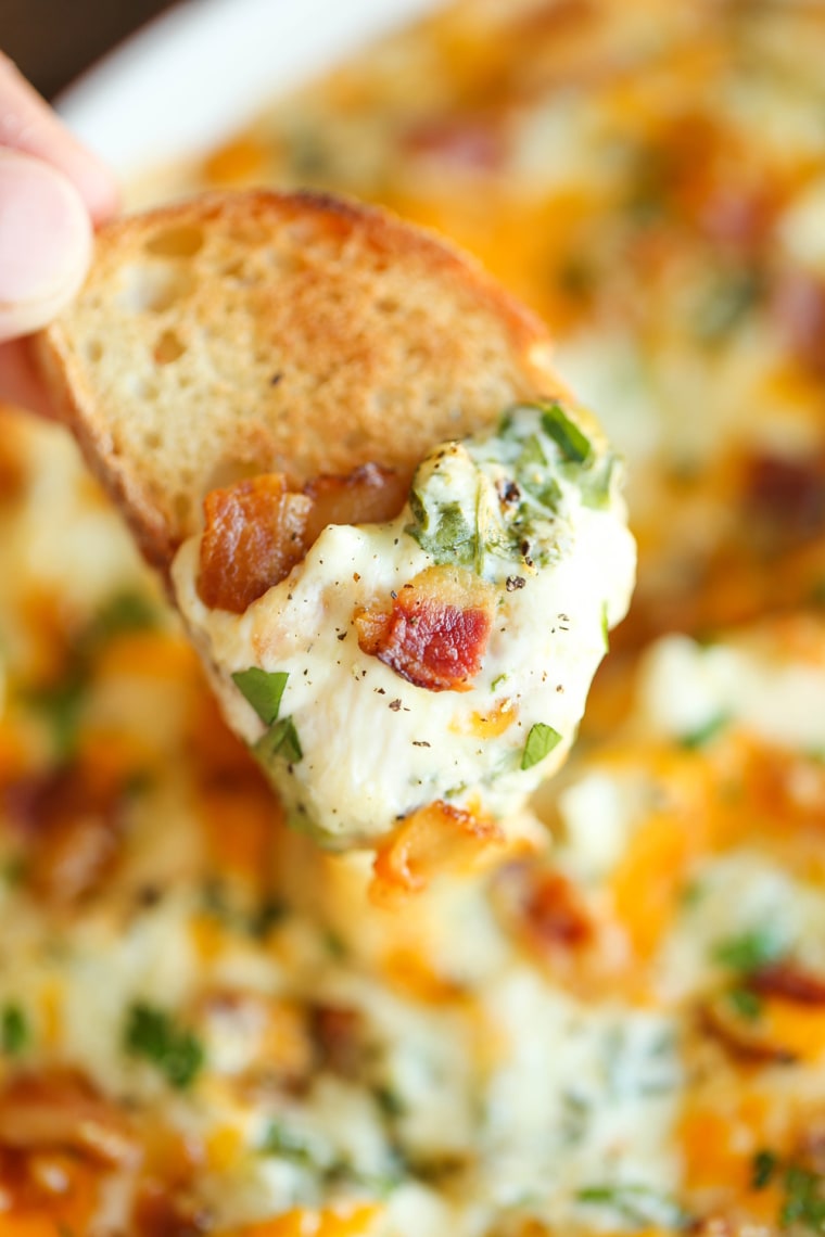 Cheesy bacon spinach dip