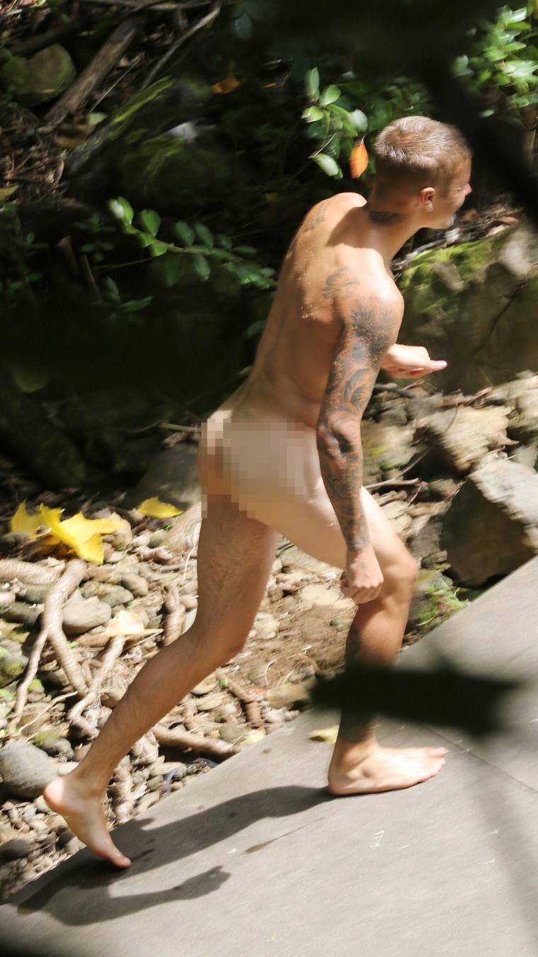 Justin Bieber fotos desnudo en Hawaii