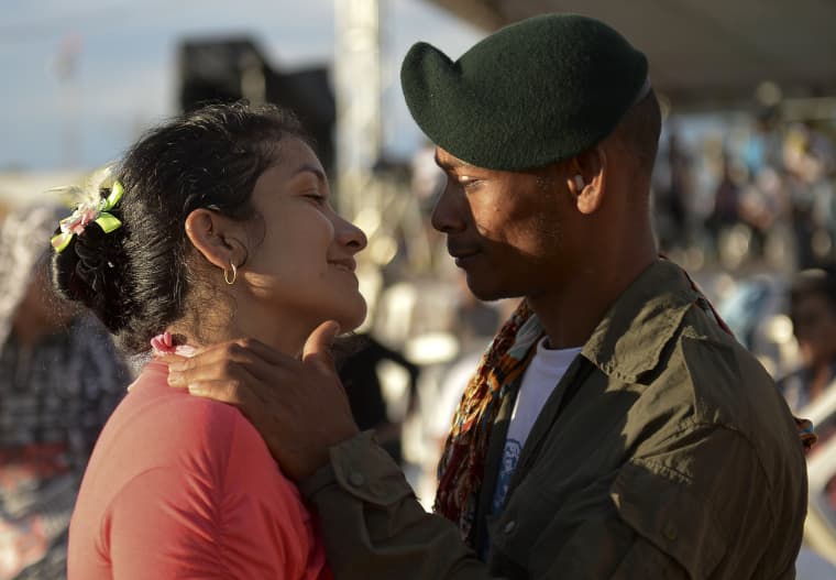 Image: TOPSHOT-COLOMBIA-CONFLICT-PEACE