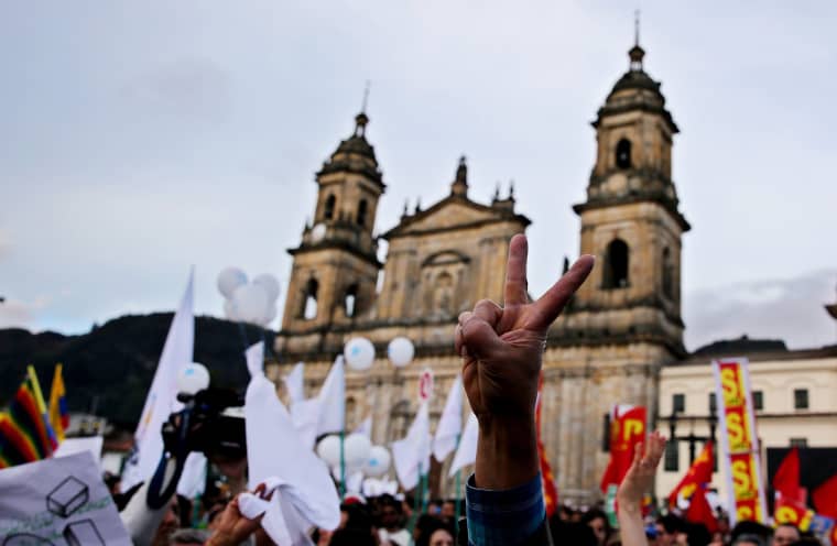 Image: A concert celebrating the signing of the peace agreement between the FARC and the Colombian government in Bogota