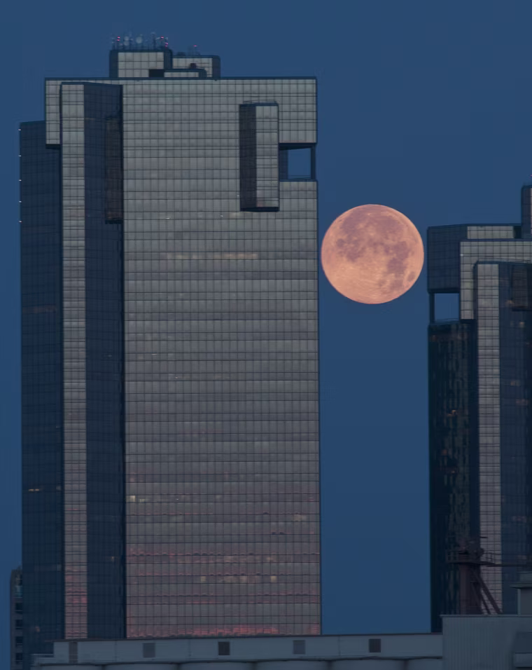 Image: Super Moon in Texas