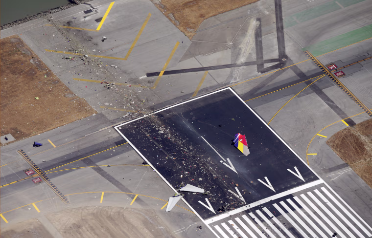 Image: Boeing 777 Crashes At San Francisco Airport