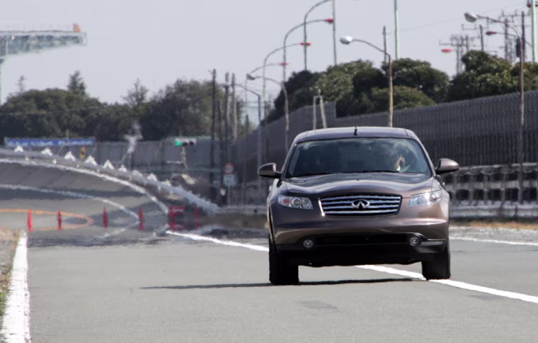 NISSAN CAR LANE DEPARTURE PREVENTION TEST DRIVE