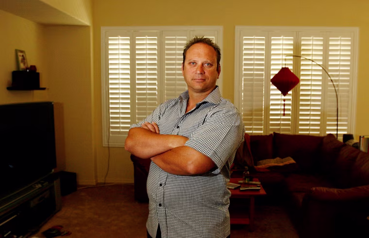 ** ADVANCE FOR APRIL 28-29 ** Sam Schwartz, 44, is pictured at his home in Henderson, Nev., outside Las Vegas on Tuesday, April 24, 2007. Schultz is now renting due to the Las Vegas housing market taking a down turn. (AP Photo/Isaac Brekken)